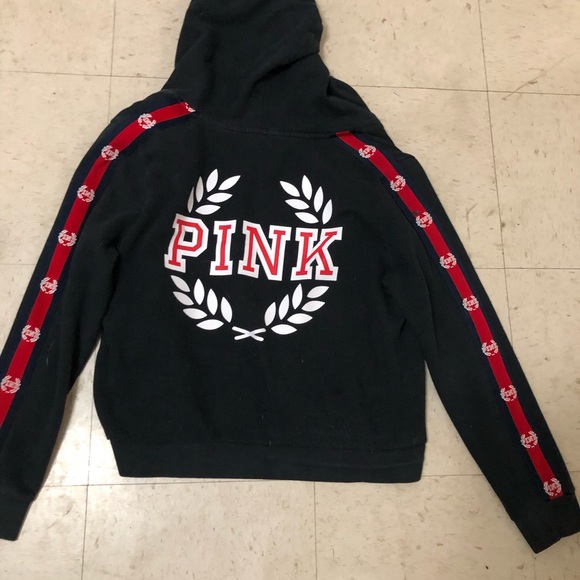 VS Pink LoGo Set - Picture 14 of 15